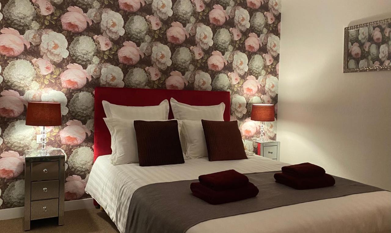 Le Patio Hotel 2*
